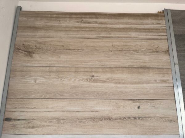 SPRINGWOOD NATURAL 23X120